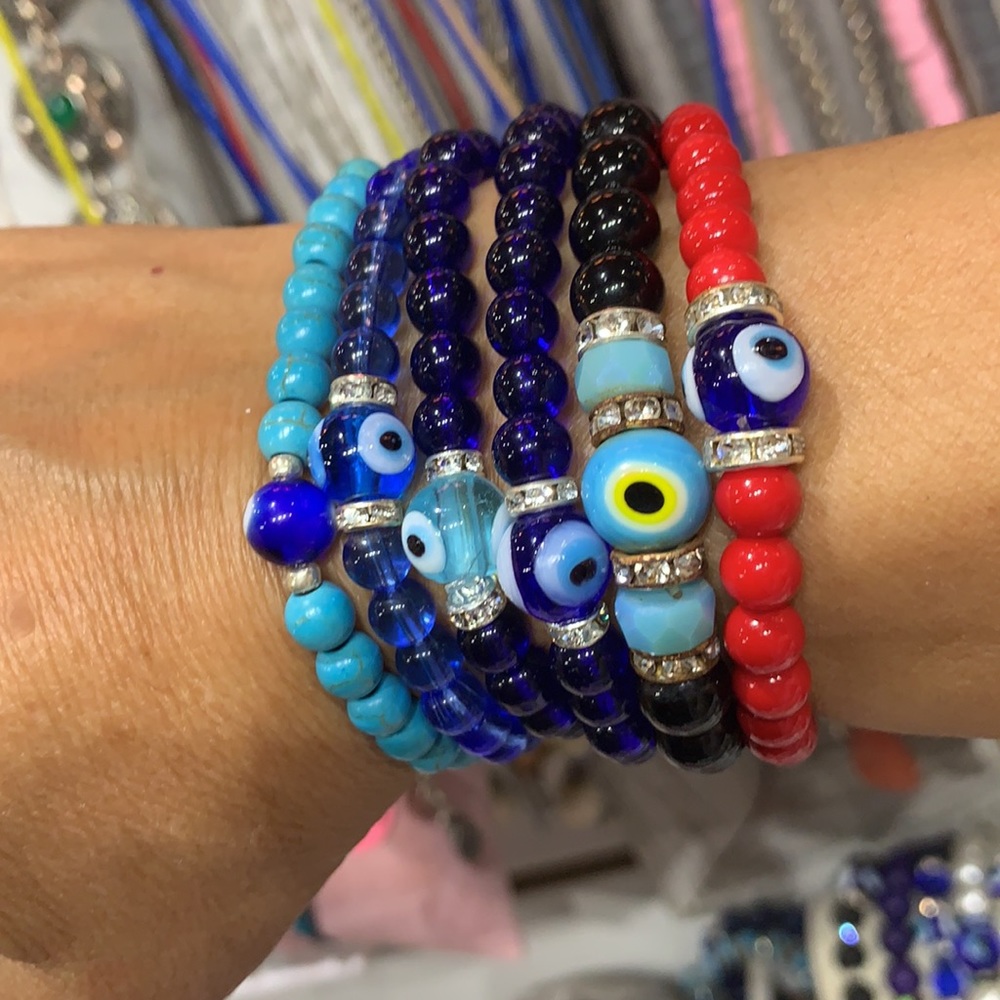 Bracelets - Picture 4 of 4